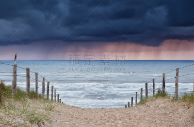 暴风雨,雨,海滩,德国北海地区,水,天空,水平画幅,山,沙子,无人