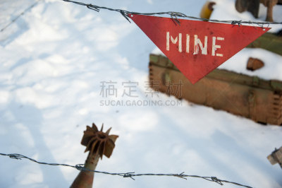 地雷,矿,标志,危险,隧道,水平画幅,雪,红色,采矿业