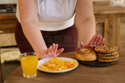 不健康食物,糖果店,女人,过时的,苏打,健康保健,小圆面包,停止手势,食品,损失