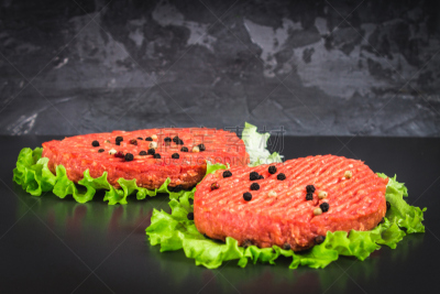 莴苣,汉堡包,灰色背景,生食,笔尾獴,蛋白质外壳,欧亚家燕,肉末,水平画幅,无人
