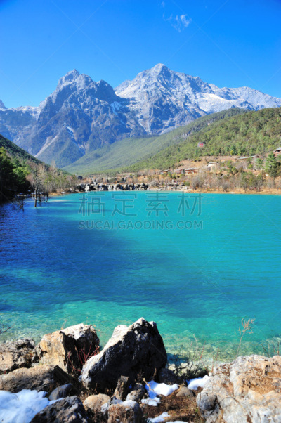 蓝色,月亮谷,遇龙河,丽江,玉器,垂直画幅,水,天空,沙子,雪