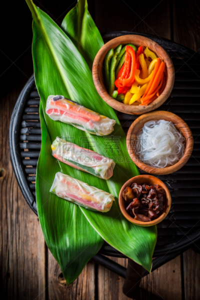 春卷,清新,美味,叶子,特写,绿色,垂直画幅,胡萝卜,素食,无人