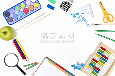 白色背景,学校用品,留白,回形针,艺术,水平画幅,工作场所,无人,组物体,画笔