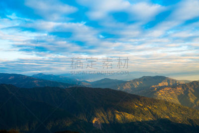 日光,戏剧性的景观,小屋,徒步旅行,色彩鲜艳,天空,水平画幅,雪,无人,早晨