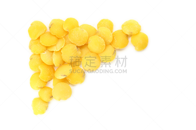 yellow lentil,分离着色,白色,图像聚焦技术,选择对焦,水平画幅,无人,正上方视角,白色背景,背景分离