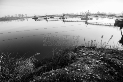 地形,皮恩札,螺旋弹簧,奇扬第地区,柏树,天空,雪,研磨食品,泥土,夏天