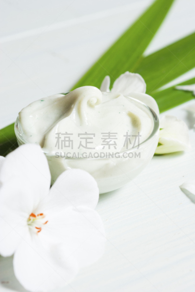 润肤露,垂直画幅,留白,无人,spa美容,奶油,抗痘护理露,乡村风格,化妆用品,明亮