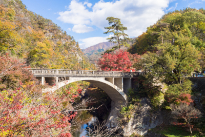 长土吕,桥,甲府市,山梨县,里山,沟壑,旅游目的地,水平画幅,地形,秋天