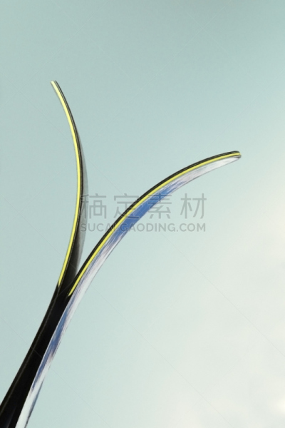 天空,越野滑雪板,顶部,部分,蓝色,日光,垂直画幅,无人,特写,两个物体