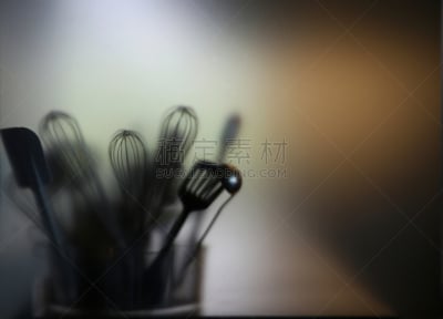 运动模糊,银餐具,捣土豆机,撇水鸟,剥皮器,滤器,铆钉,刮刀,长柄勺,餐具