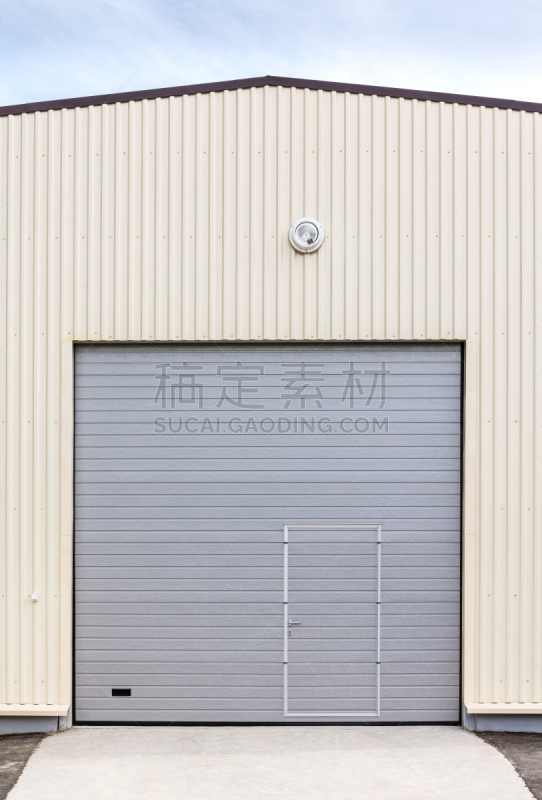 仓库,工业,建筑外部,垂直画幅,正面视角,新的,瓦楞纸板,瓦楞铁,门口,边框