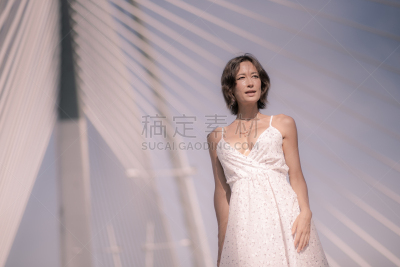 旅行者,马来西亚,女性,白色人种,斜拉桥,热带气候,一个人,现代,女人,仅女人