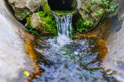 管道,春天,自来水,水,水平画幅,漏泄,装管,苔藓,纯净,夏天