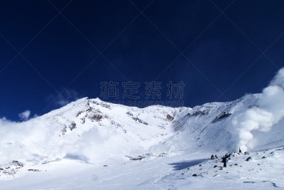 北海道,旭岳火山,大雪山,旭川,留白,水平画幅,雪,火山地形,旅行者,户外