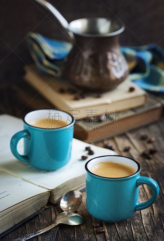 木制,浓咖啡,咖啡,咖啡杯,桌子,垂直画幅,烤咖啡豆,褐色,无人,传统