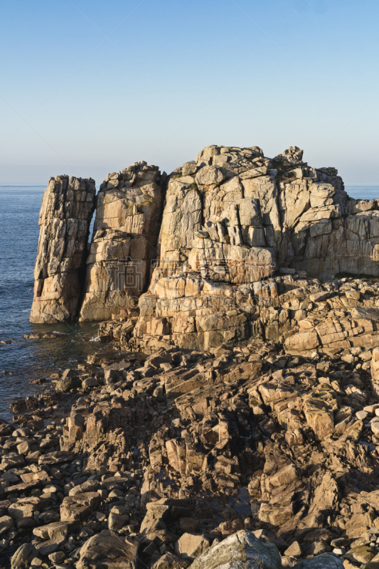 海岸线,花岗石的,自然,垂直画幅,天空,阿摩尔滨海省,悬崖,岩石,无人,户外