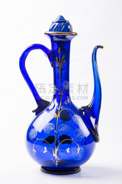 传统,水罐,玻璃杯,water bug,垂直画幅,式样,艺术,无人,蓝色,白色背景