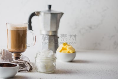 防弹背心,混合饮料,杯,咖啡,黄油,白色背景,椰子油,留白,营养成分标签,瘦身
