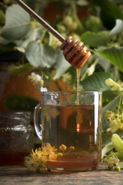 茶,桌子,木制,玻璃杯,蜂蜜,欧锻树,垂直画幅,褐色,芳香的,无人