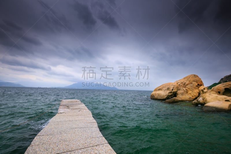 海滩,码头,厚底鞋,沙漠绿洲,航海设备,留白,沙子,夏天,石材,石头