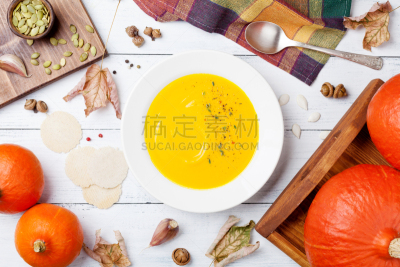 南瓜汤,白色,碗,蔬菜,桌子,秋天,木制,透过窗户往外看,餐具,水平画幅