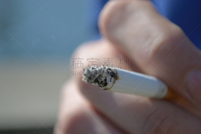 吸烟问题,二进制码,香烟,毛绒绒,水平画幅,蓝色,浓烟,摄影,满意