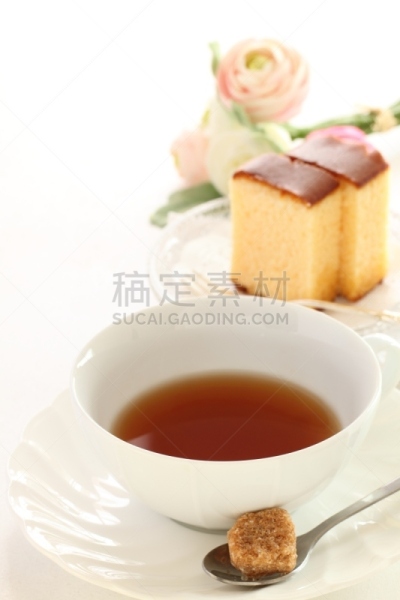 蛋糕,茶,日式蜂蜜蛋糕,红糖,海绵蛋糕,红茶,下午茶,垂直画幅,留白,无人