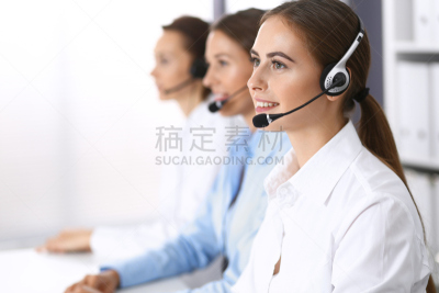 耳麦,呼叫中心,女商人,人群,总机人员,自然美,商务,女人,青年女人,客户服务代表
