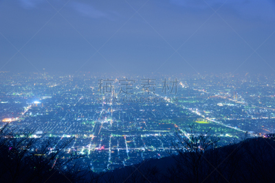 夜晚,大阪府,摄像机拍摄角度,城市天际线,大板南波站,水平画幅,高视角,无人,日本,光亮