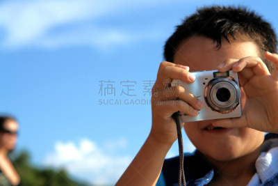 男孩,韦恩市,撒谎者,水平画幅,沙子,夏天,户外,10岁到11岁,白人,特写