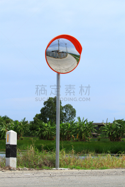 凸的,镜子,垂直画幅,天空,机敏,无人,蓝色,路,玻璃,交通