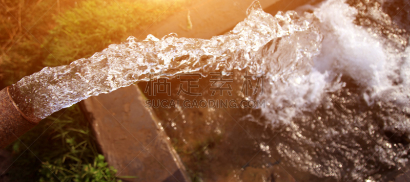 装管,灌溉设备,井,地下水,自动喷水机,哈里亚纳邦,水,水平画幅,瀑布,无人