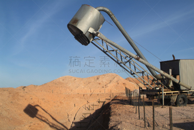 coober pedy,澳大利亚,工业,采矿业,商业金融和工业,水平画幅,设备用品,无人,户外,机器