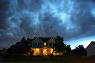 雷雨,房屋,夏天,预兆的,暴风雨,乌云,美国中西部地区,迈迪逊,怪异,雨