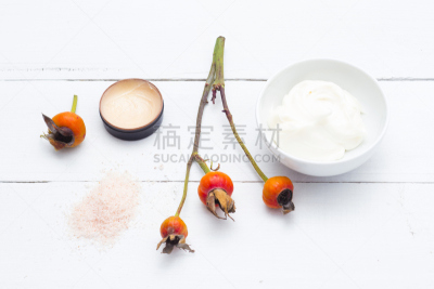 美容院,臀,玫瑰,掷球击椰子游戏,蔷薇果,浴盐,护手霜,面霜,野玫瑰果,去角质