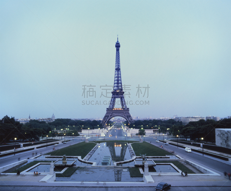 埃菲尔铁塔,黄昏,70年代风格,1970年-1979年,纪念碑,旅游目的地,水平画幅,无人,国际著名景点,巴黎左岸
