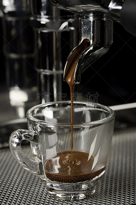 小酒杯,浓咖啡,高压蒸汽咖啡机,咖啡店,饮料,咖啡,热,金属,咖啡杯,垂直画幅