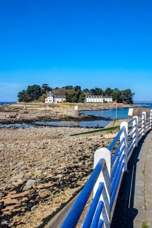 Douarnenez. Tristan island at low tide, Finistère. Brittany