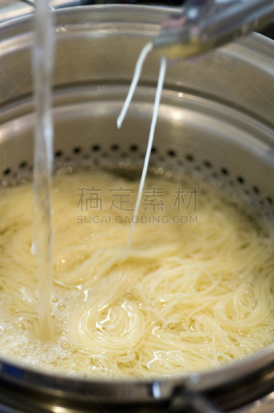 意大利面,意大利细面条,垂直画幅,饮食,成分,食品,面条,烹调,摄影