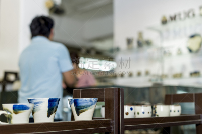 陶瓷工艺品,商店,自制的,短歌,日语,陶工,收银机,零售展示,半身像,水平画幅
