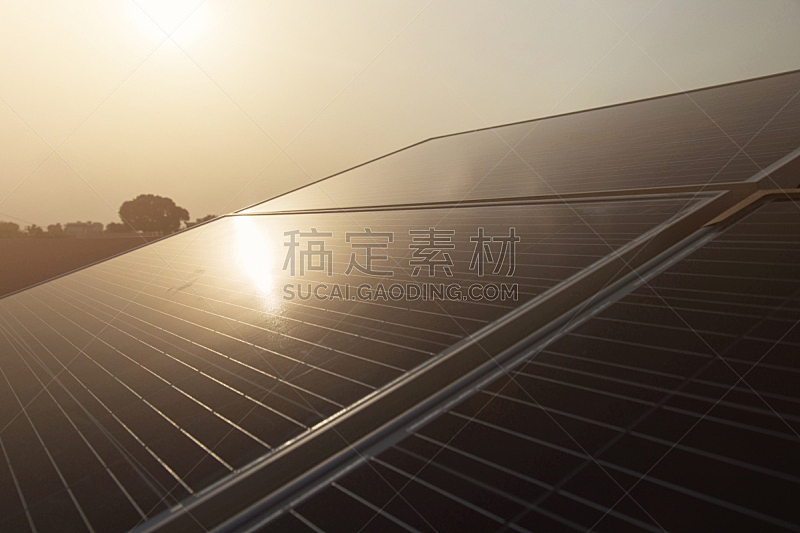 太阳能电池板,太阳能发电站,太阳能设备,自然,水平画幅,能源,无人,乡村,科学,太阳