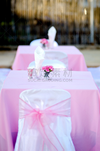 晚餐,椅子,婚礼,桌子,沙滩派对,衣服,红色,高雅,粉色,垂直画幅