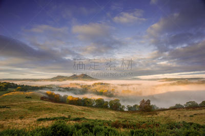 伊尔顿山,梅尔罗斯修道院,苏格兰边界,特韦德河,司各特,金雀花,苏格兰,天空,美,停泊的