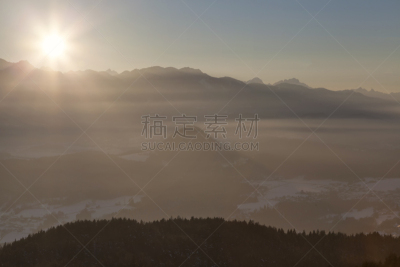 冬天,呕吐物,寒冷,水平画幅,地形,无人,户外,karavanke range,太阳,山脉