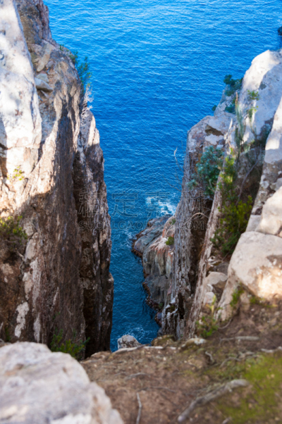 cape hauy,塔斯曼国家公园,半岛,辉绿岩,垂直画幅,天空,悬崖,无人,蓝色,户外