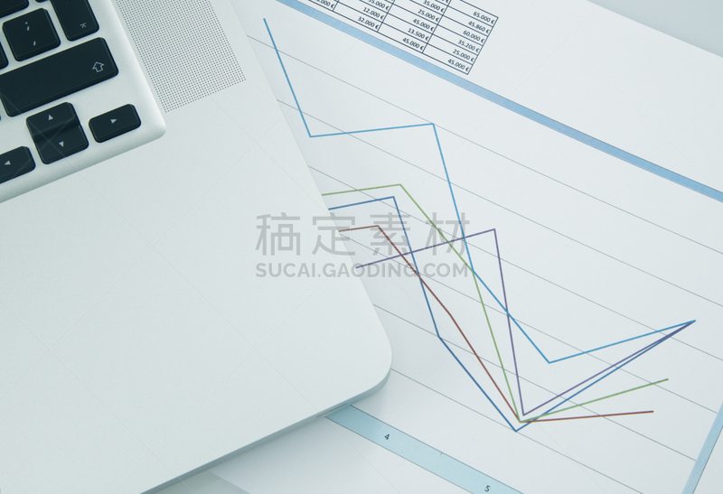 图表,米兰证券交易所,上网本,笔记本电脑,水平画幅,无人,便携式信息设备,金融,电子行业,影棚拍摄