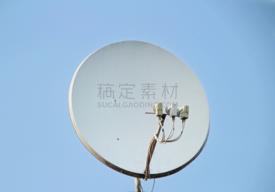 卫星天线,餐具,天空,圆形,水平画幅,尖的,易接近性,无人,蓝色,美国直播电视集团