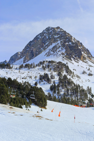 山顶,安道尔,滑雪雪橇,居住区,活力,寒冷,运动,极限运动,云,雪