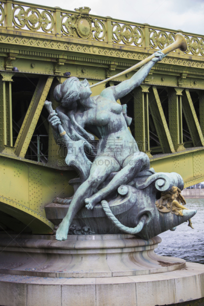 塞纳河,巴黎,在上面,米拉波桥,垂直画幅,女人,欧洲,城市生活,城市,雕塑