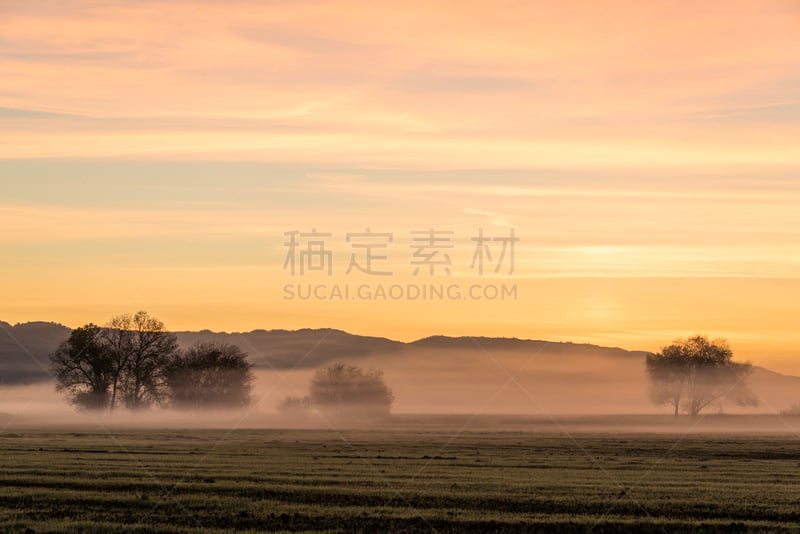 雾,早晨,圣塔克莱拉县,水平画幅,云,山,无人,户外,光,云景